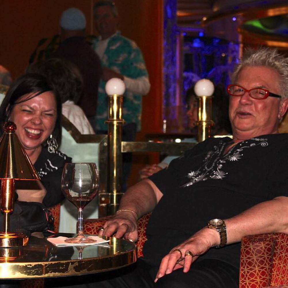 Meet your Posher, Rachel